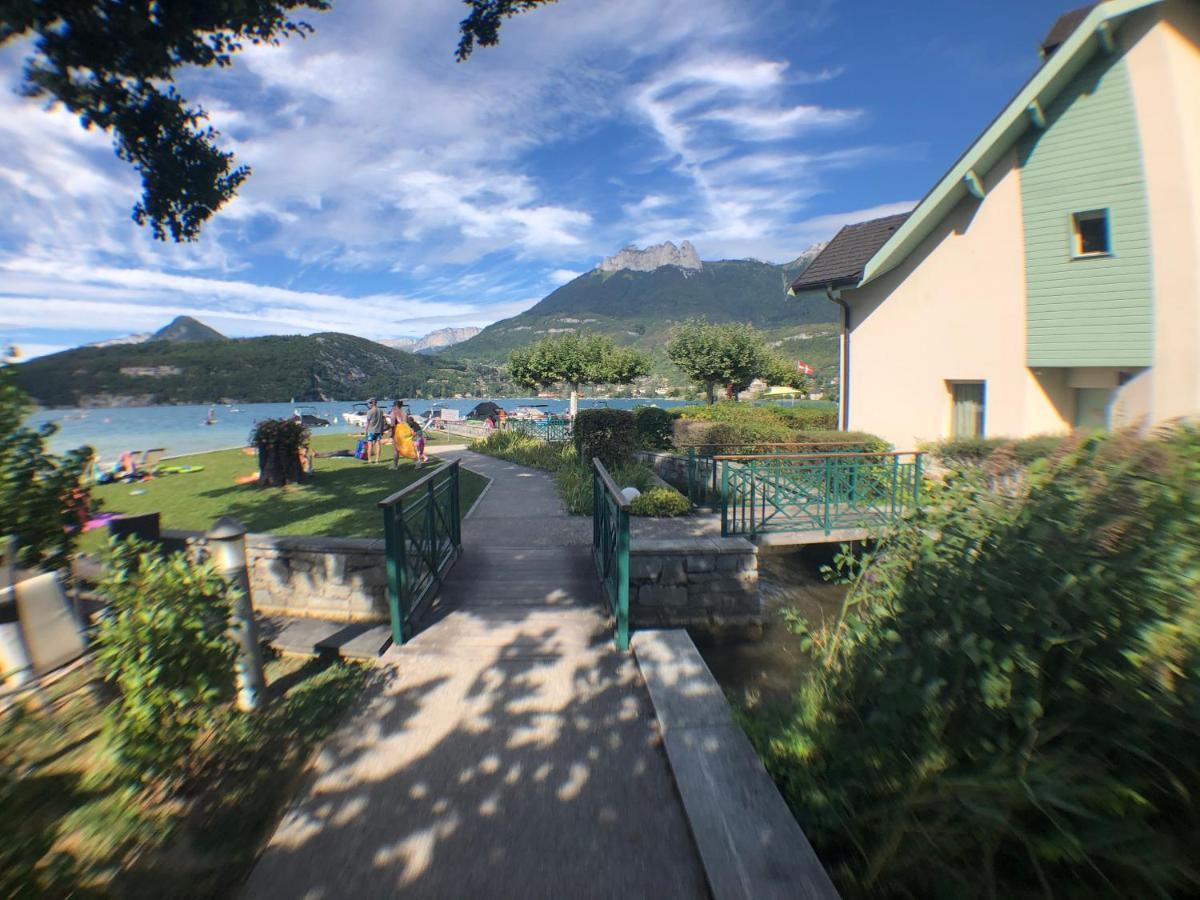 דיון Au Bord Du Lac D'Annecy, Logement Type Loft, Dans Residence Avec Plage Et Ponton Privee מראה חיצוני תמונה