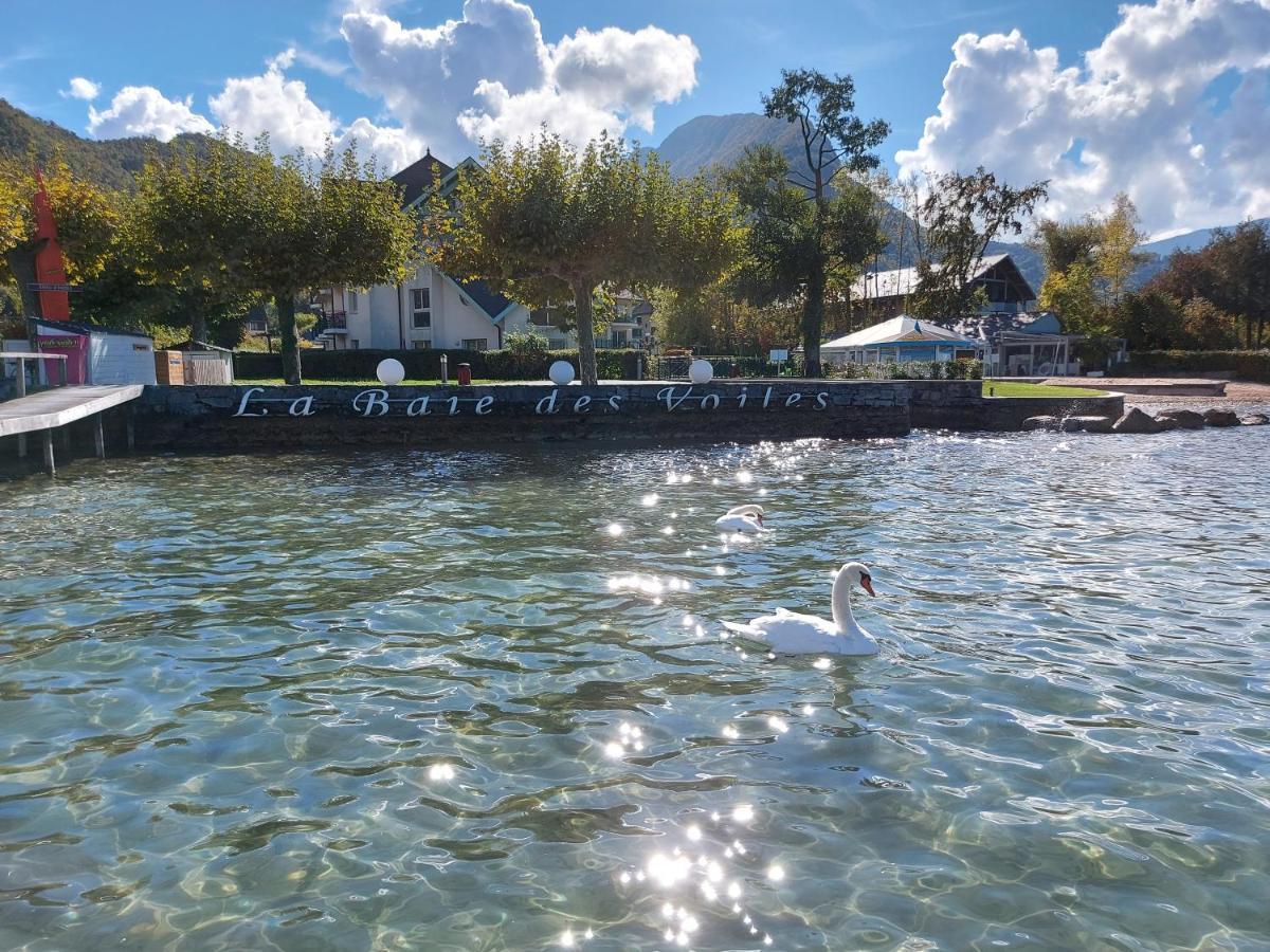 דיון Au Bord Du Lac D'Annecy, Logement Type Loft, Dans Residence Avec Plage Et Ponton Privee מראה חיצוני תמונה